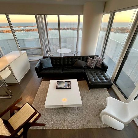 Presidential Suite Heart Of Downtown With Stunning View Toronto Esterno foto
