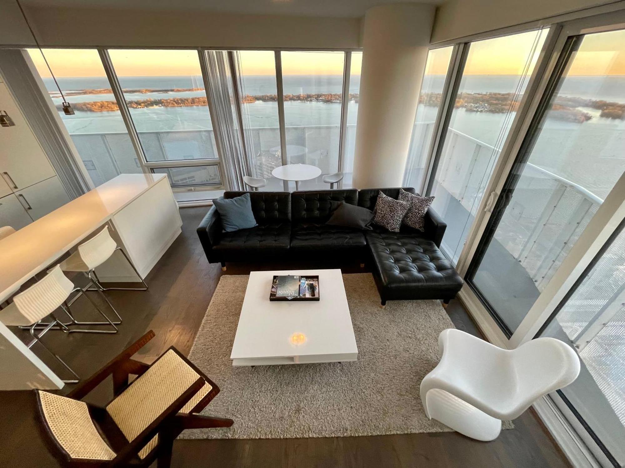 Presidential Suite Heart Of Downtown With Stunning View Toronto Esterno foto