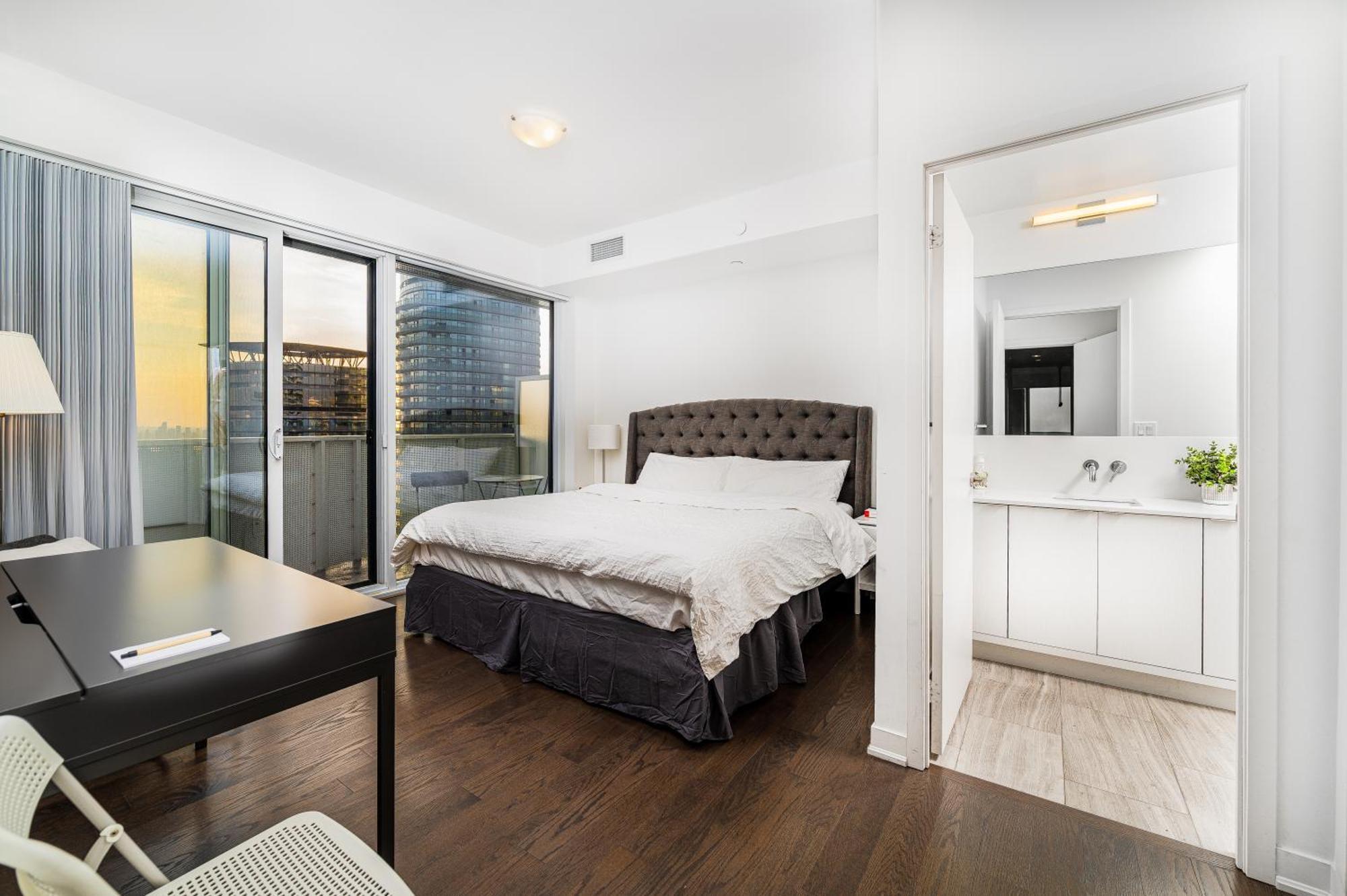 Presidential Suite Heart Of Downtown With Stunning View Toronto Esterno foto